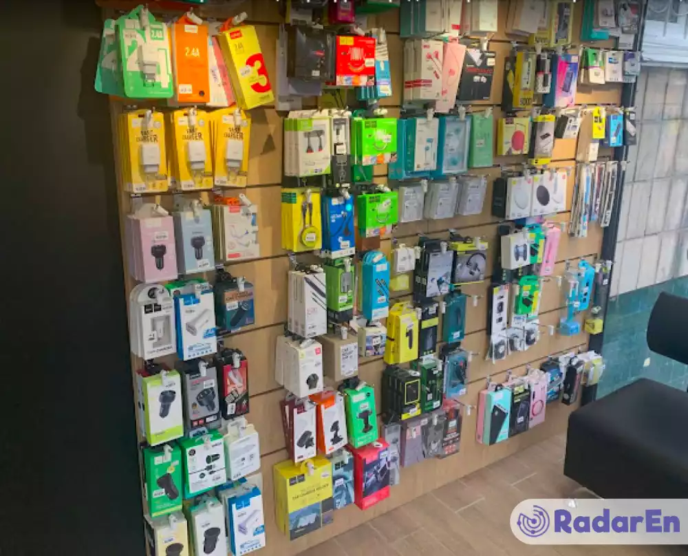 Магазин та сервісний центр Apple Yountel - Київ на RadarEn (РадарЕн)
