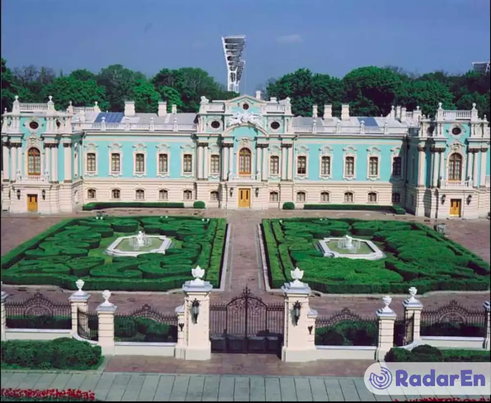 Маріїнський палац   - Київ на RadarEn (РадарЕн)